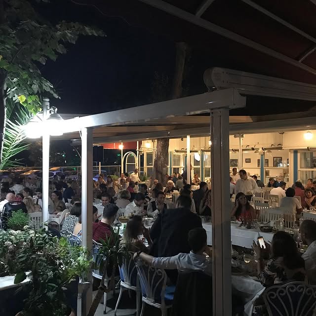 Boğaz Manzaralı Balık Restoranı